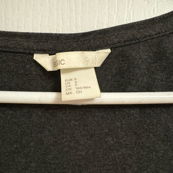 H&M Basic Bodycon - Picture 3 of 3